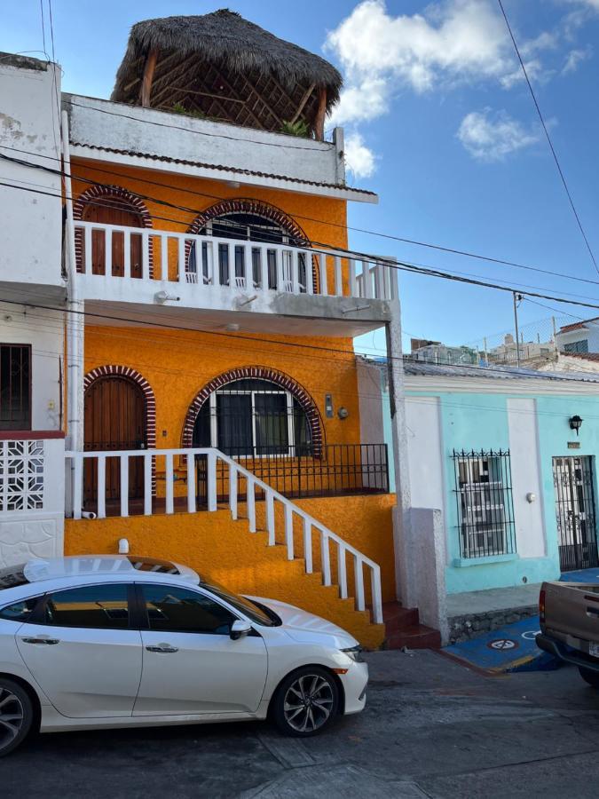 Casa De La Alegria 2 Apartments Масатлан Екстериор снимка